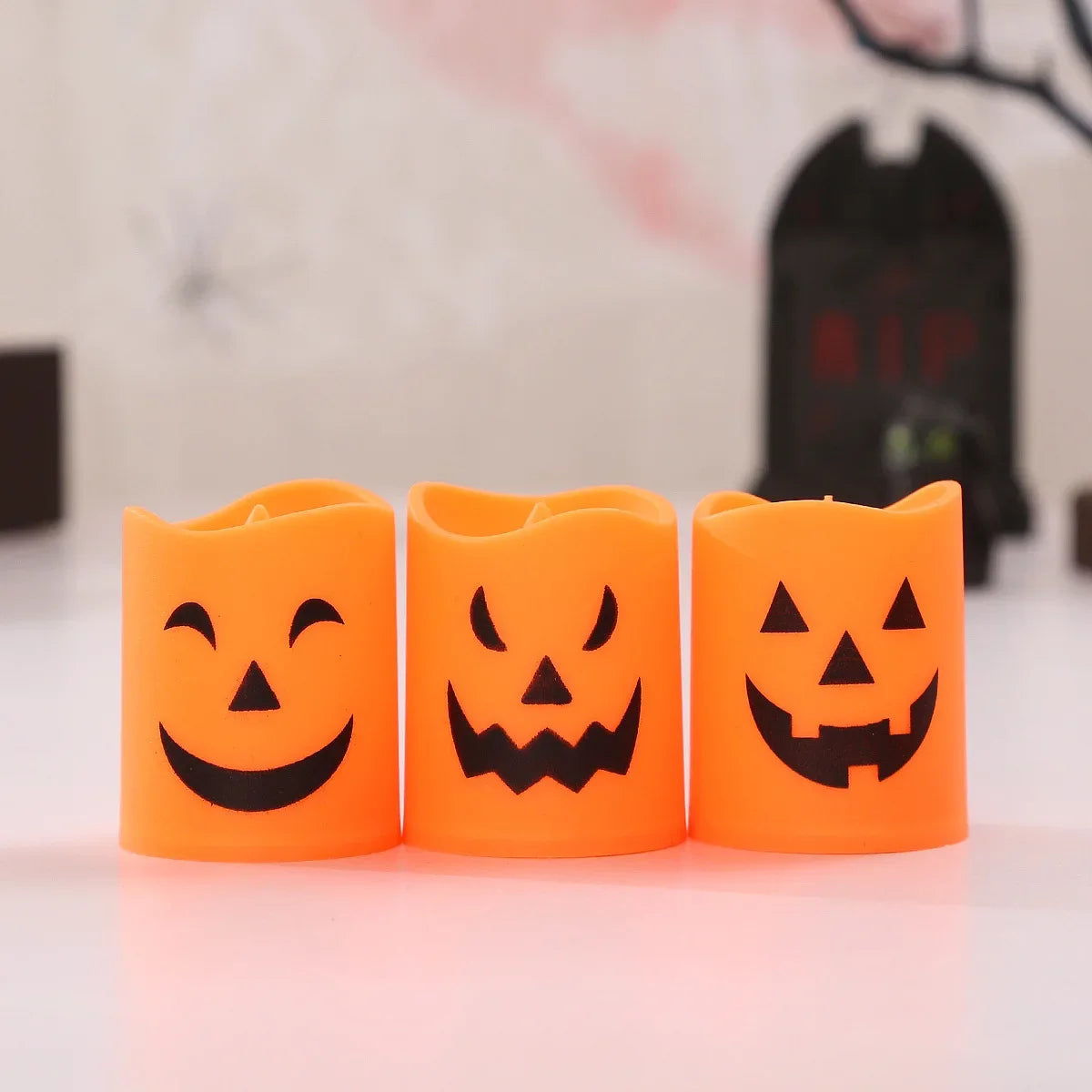 6-Pack LED Pumpkin Lights – Spooky Halloween Candle Decor